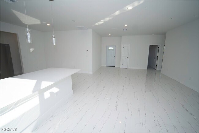 Building Photo - 18141 Wintergarden Ave