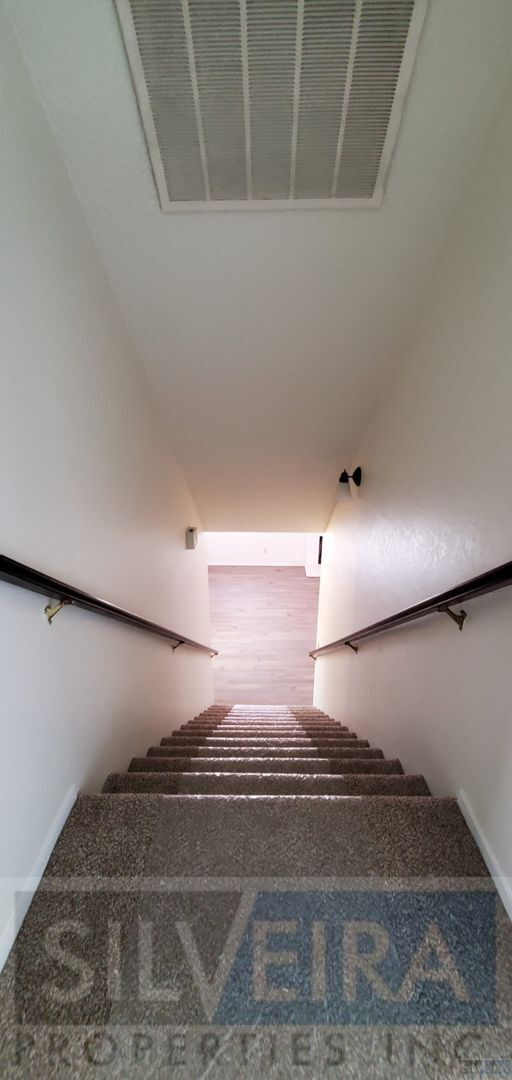 Building Photo - Three Bedroom Home In Orcut/Santa Maria