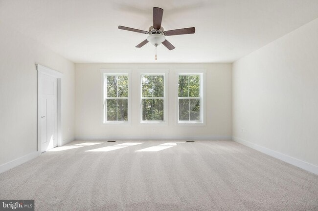 Building Photo - 354 Evermore Ln