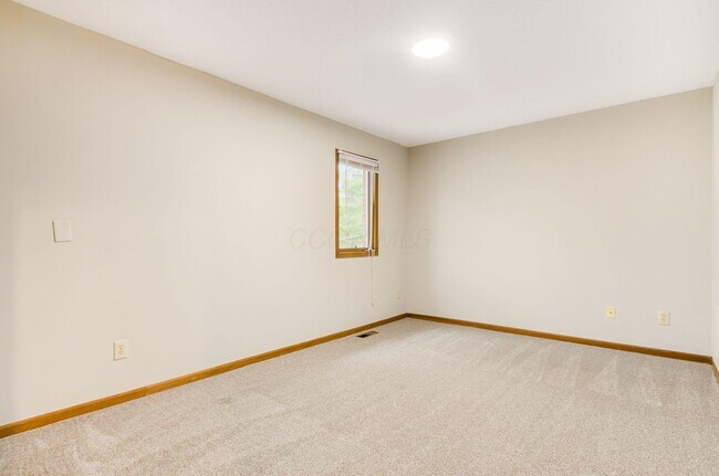 Building Photo - 4841 Dierker Rd