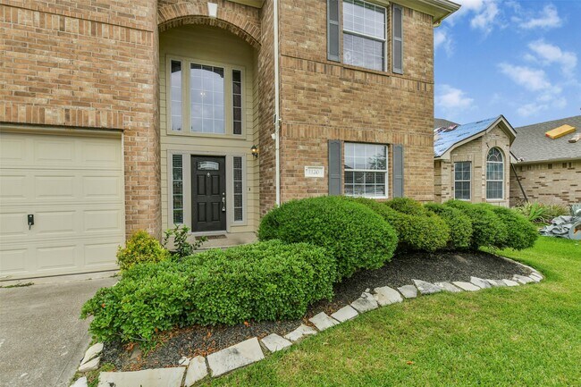 Building Photo - 1120 Lasso Ct