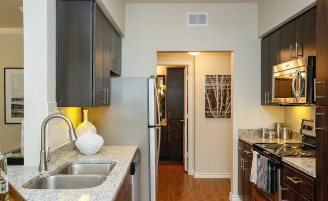Building Photo - 1 bedroom in Richmond TX 77406
