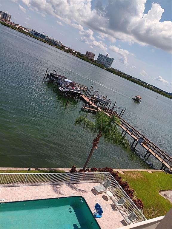 Building Photo - 200 Brightwater Dr