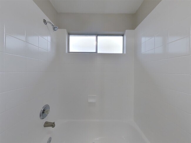 Building Photo - 4015 Camelia Glen Ln