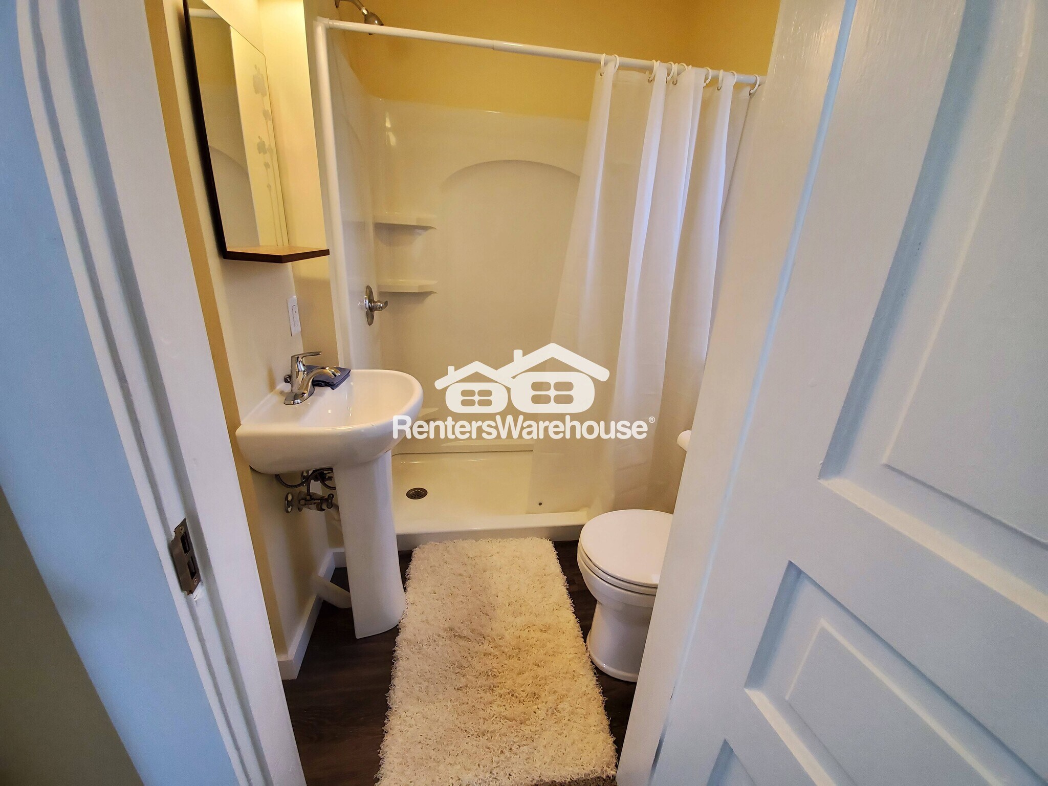 Building Photo - 108 3rd St W