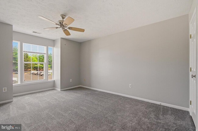 Building Photo - 662 Jupiter Hills Ct