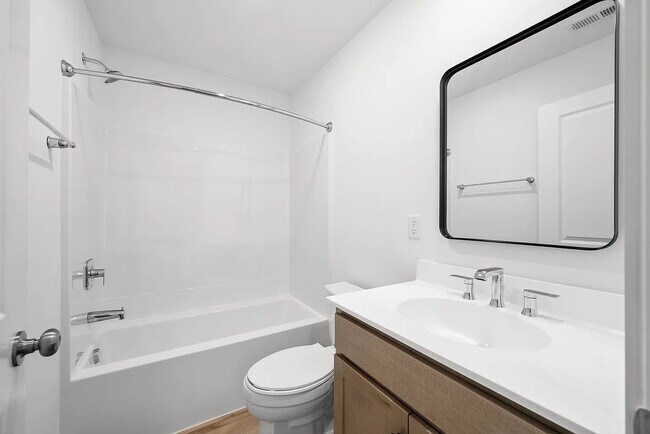 Building Photo - 3029 Howell Aly