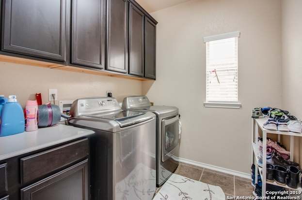 Building Photo - 1323 Kingbird Ct