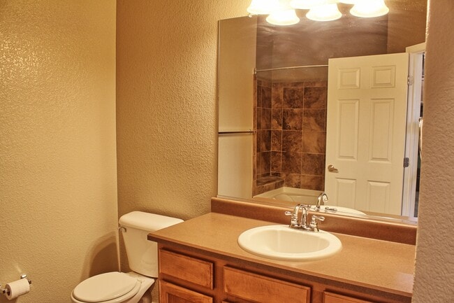 Building Photo - 15460 Canyon Gulch Ln