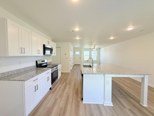 Building Photo - 213 Eagle Edge Dr