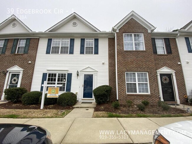Primary Photo - 39 Edgebrook Cir
