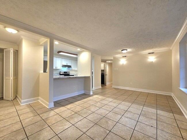 Building Photo - 8386 Brockham Dr