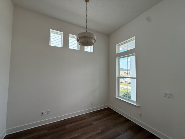 Building Photo - 5554 Lumber Ml Rd