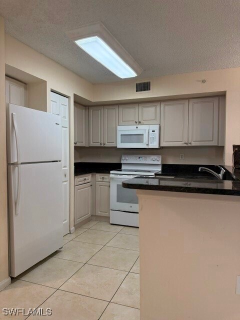 Building Photo - 1210 Wildwood Lakes Blvd
