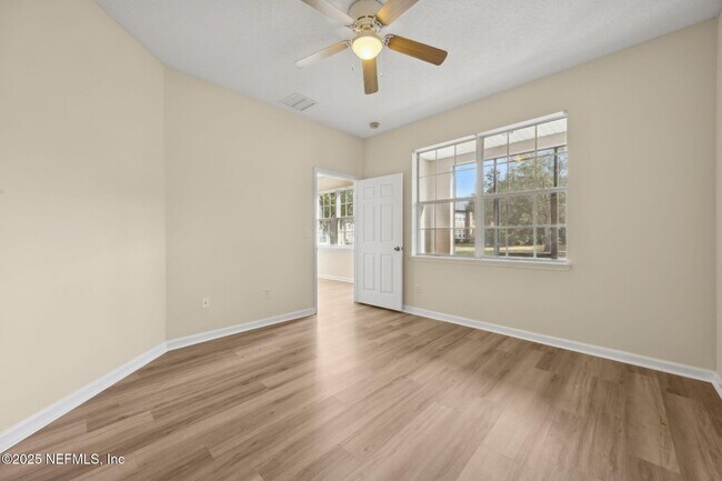 Building Photo - 12301 Kernan Forest Blvd