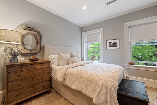 Building Photo - 35 Union Pk