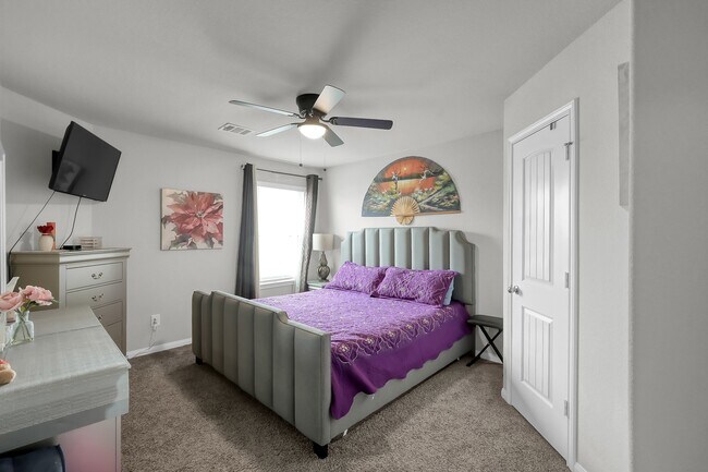 Building Photo - 3555 Cannon Dr
