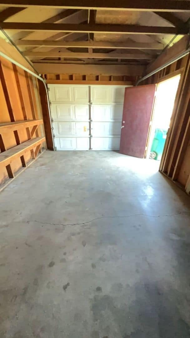 Building Photo - 3 Bedroom Home in Anderson