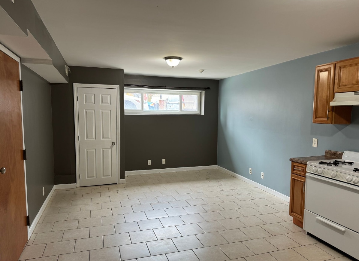 Building Photo - 28 Decatur St