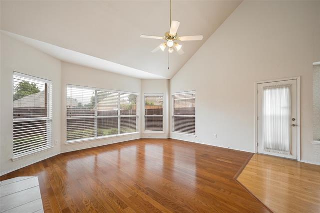 Building Photo - 4621 Gardenia Way