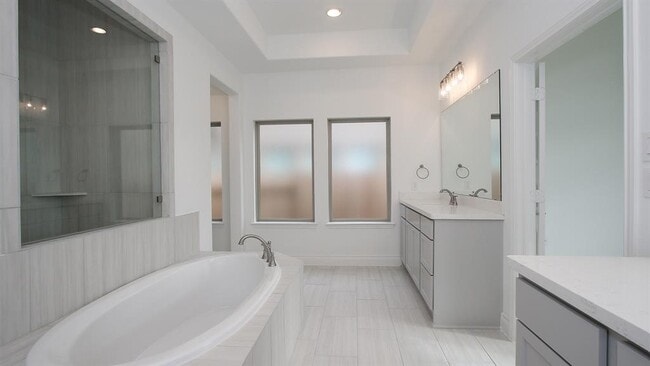 Building Photo - 13610 Thunder Stone Ln