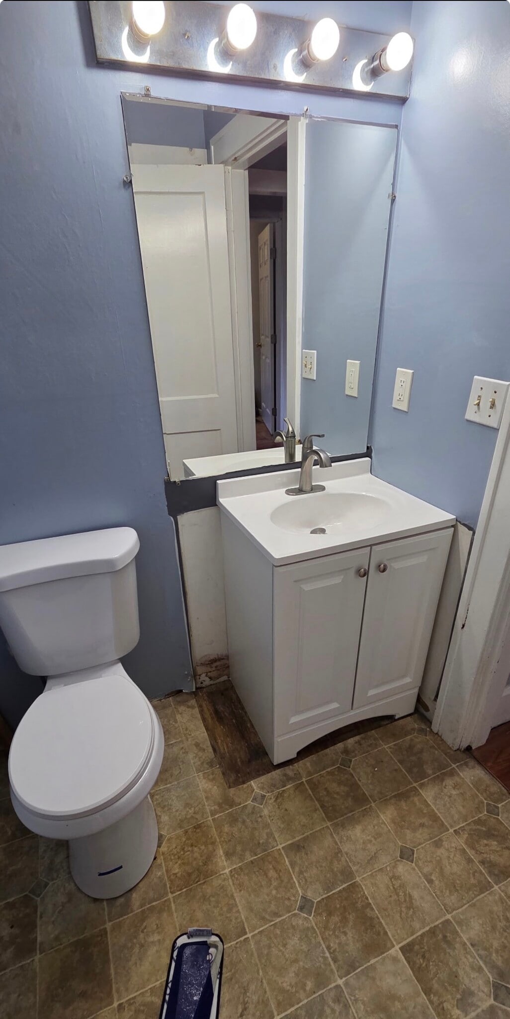 Building Photo - 8330 Clough Pike