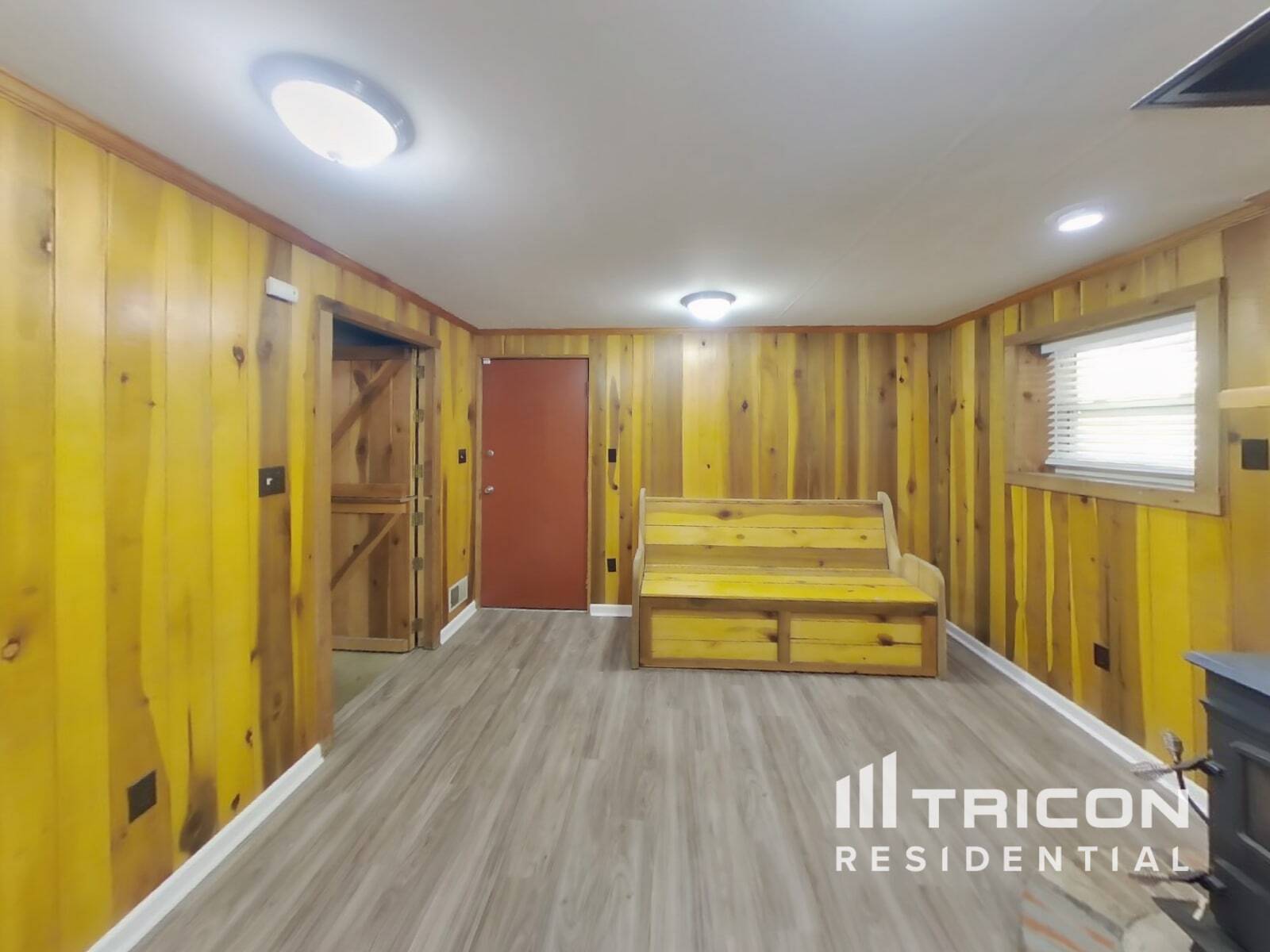 Building Photo - 402 Vixen Pl