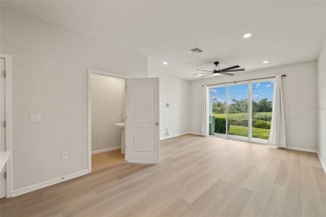 Building Photo - 5489 Elmview Xing