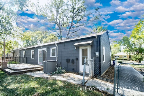 Building Photo - 6217 Glenwood-