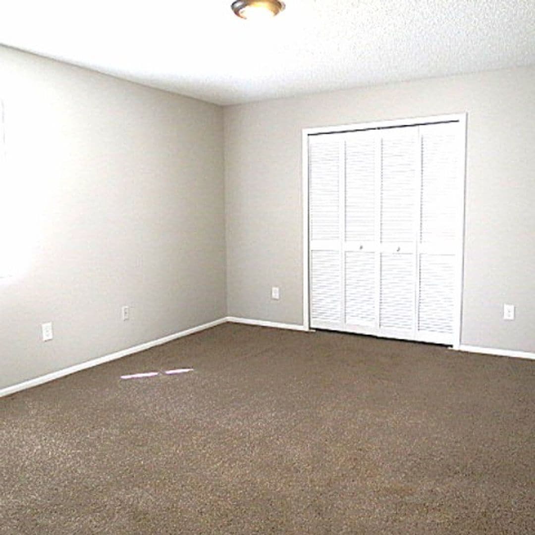 Building Photo - Metrowest Area!! 4 Bedroom 2.5 Bath Home Coming Soon!!