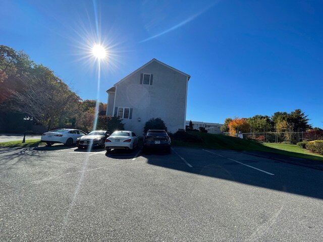Building Photo - 29 Georgetown Dr