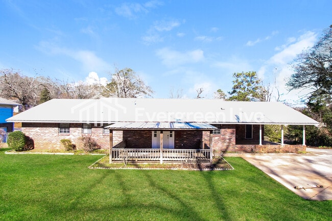 Building Photo - 820 Ridge Ln Dr