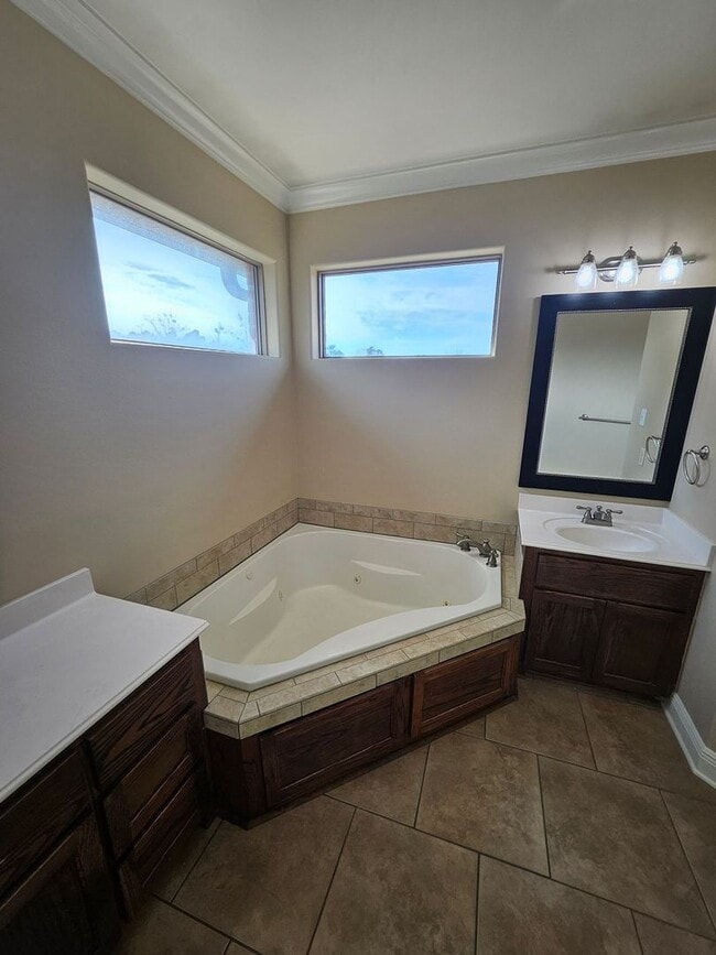 Building Photo - 149 J Bar Run Road