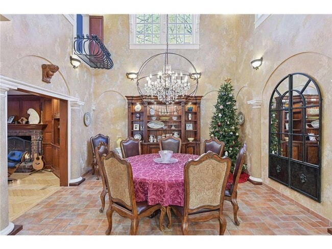 Building Photo - 3 Edina Ct