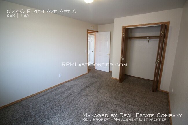 Building Photo - 5740 E 4th Ave