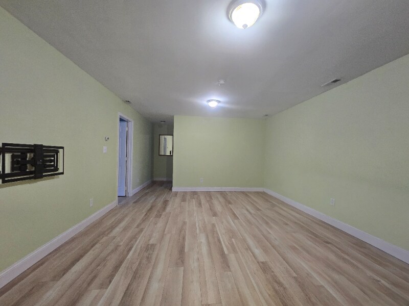 Building Photo - 806 Bennett Rd