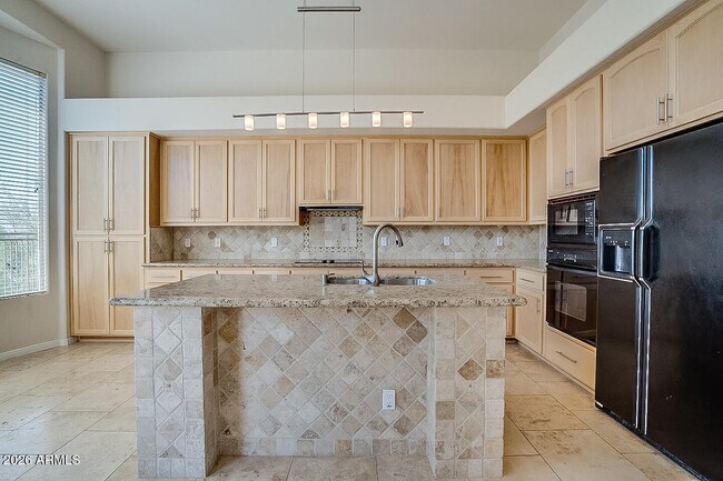 Building Photo - 11113 E Betony Dr