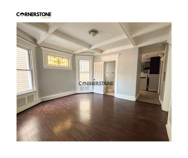 Building Photo - 58 Cypress St