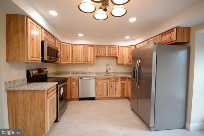 Building Photo - 12439 Old Frederick Rd