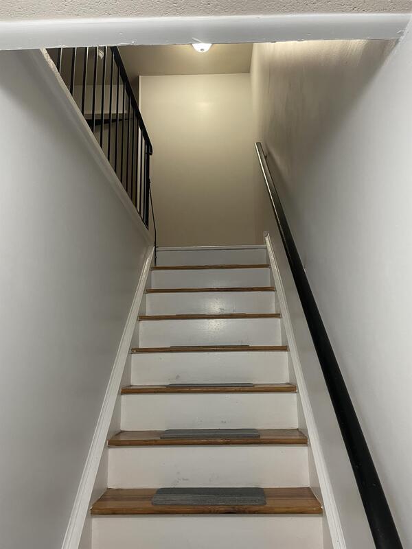 Building Photo - 66 Banner Ct