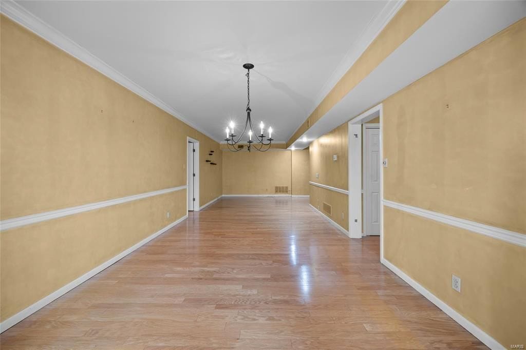 Building Photo - 250 S Brentwood Blvd