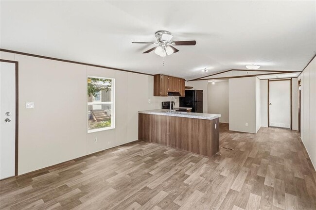 Building Photo - 908 Turney Ln