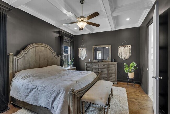 Building Photo - 333 Merrydale Dr