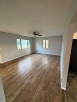 Building Photo - 6813 Enge Dr