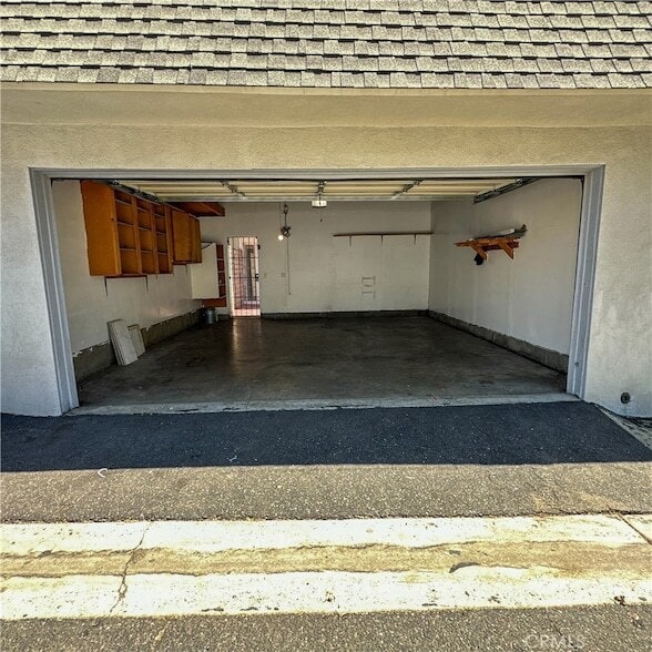 Building Photo - 10235 Lurline Ave