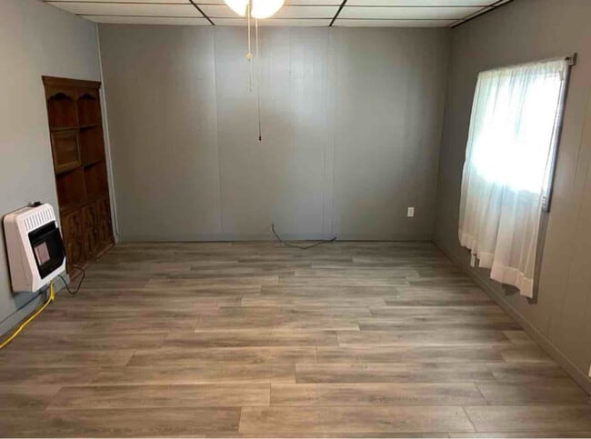 Building Photo - 8193 Cost Ave