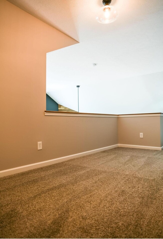Building Photo - 227 Dowler Dr