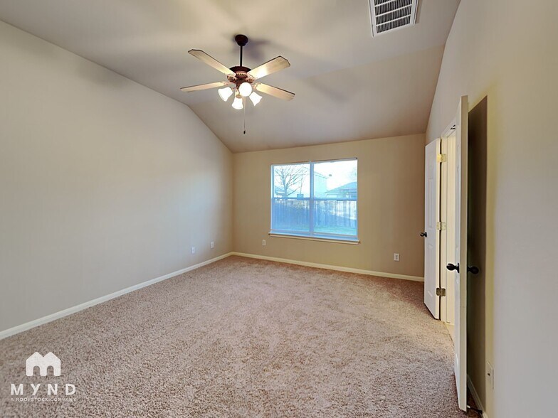 Building Photo - 3909 Bandice Ln