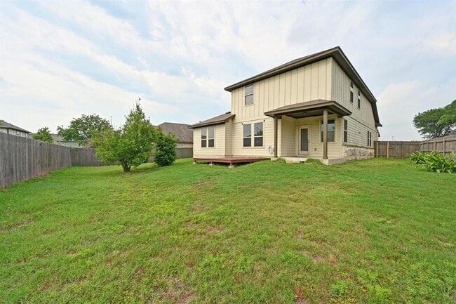 Building Photo - 1713 Morts Pl