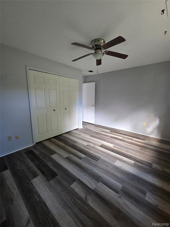 Building Photo - 2951 Hill Dr